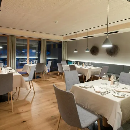 Hotel Genießerhotel Forelle Techendorf